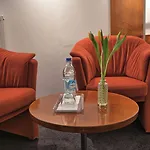 & Apart4you Hotel